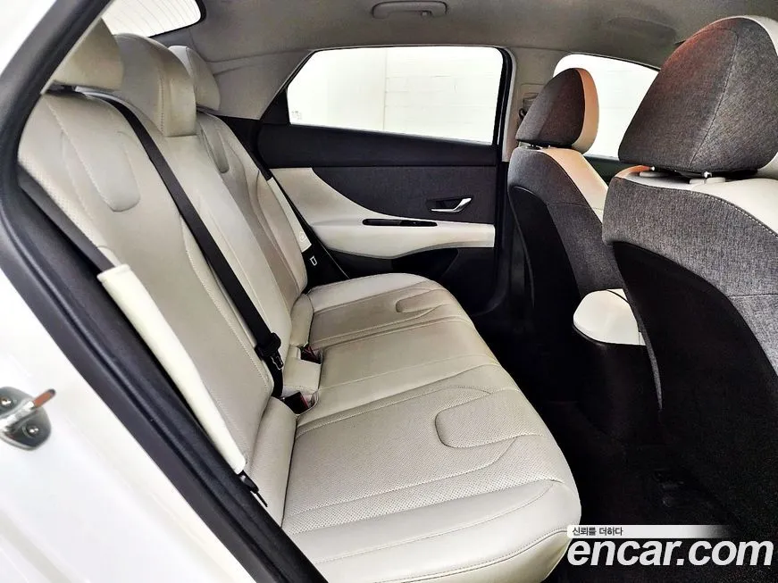 Hyundai AVANTE 2021 из KR, фото 10