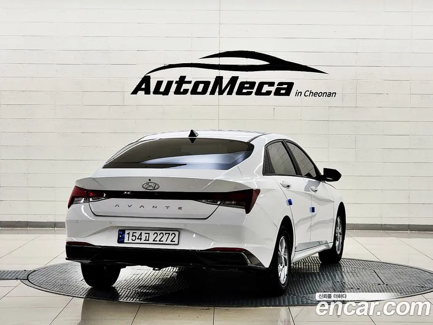Hyundai AVANTE 2021 из KR, фото 3