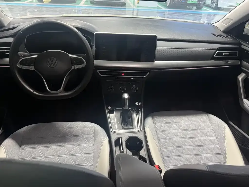 Volkswagen Lavida 2023 из CN, фото 7