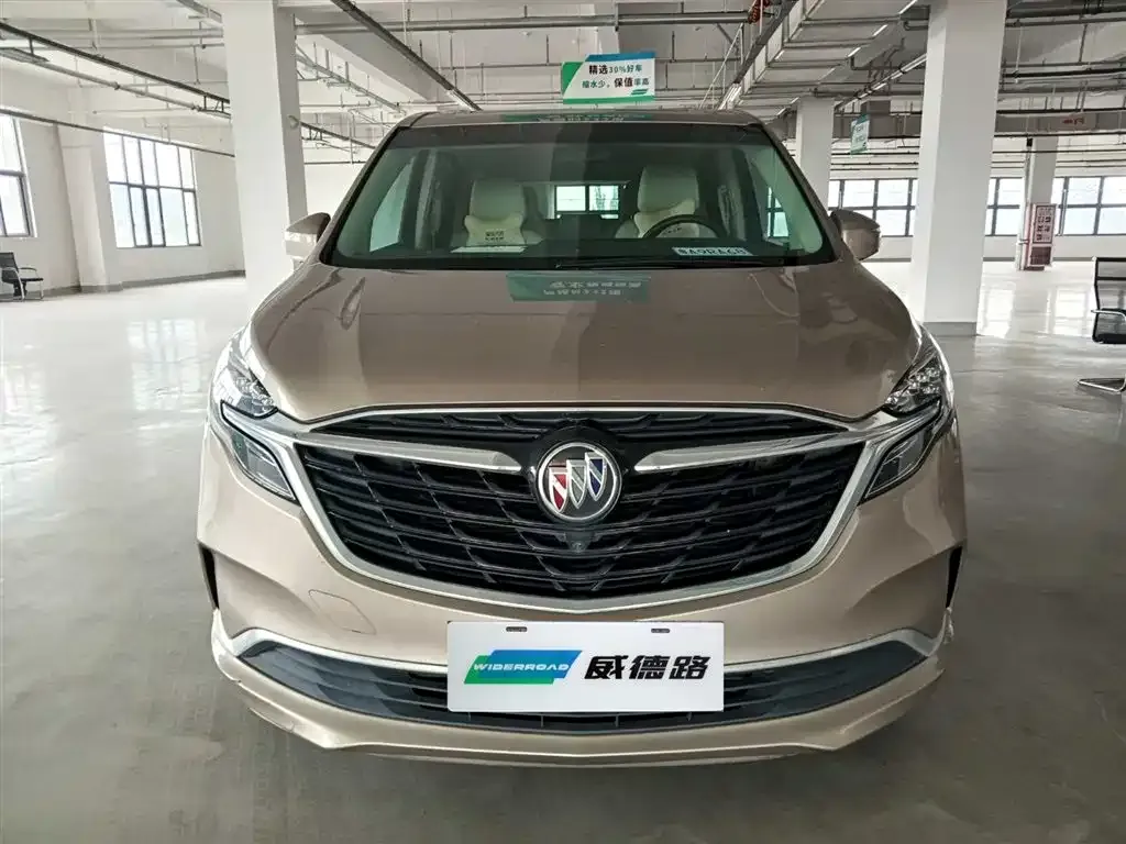Buick GL8 2022 из CN, фото 2