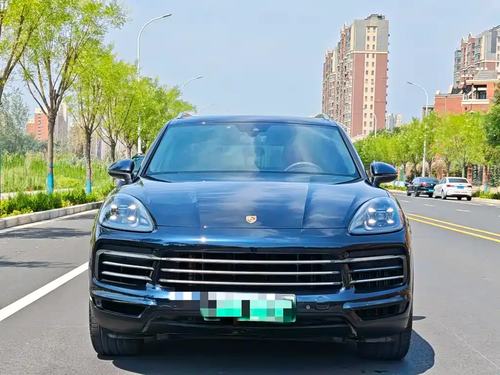 Porsche Cayenne Hybrid 2023 из CN, фото 3