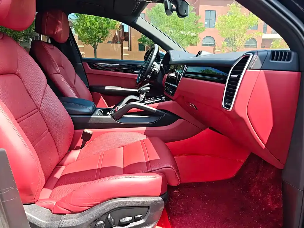 Porsche Cayenne Hybrid 2023 из CN, фото 7