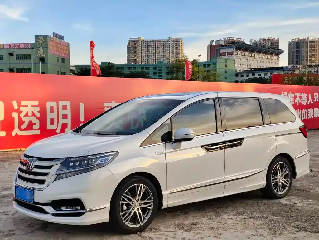 Honda Elysion 2021 из CN, фото 1