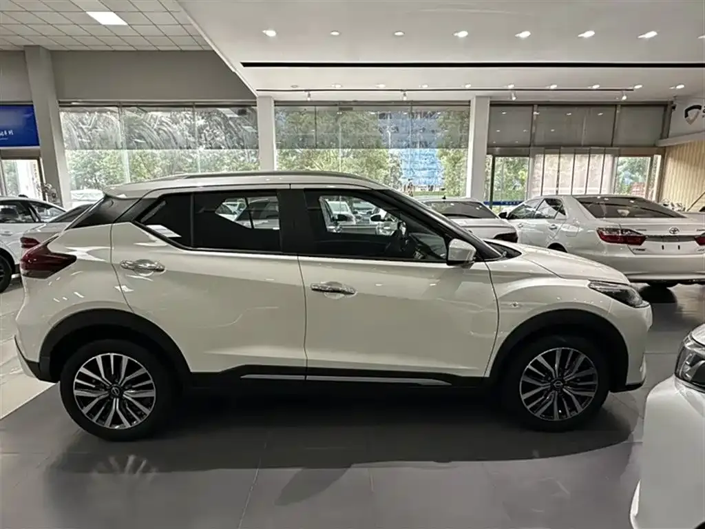 [object Object] Kicks 2024 из CN, фото 7