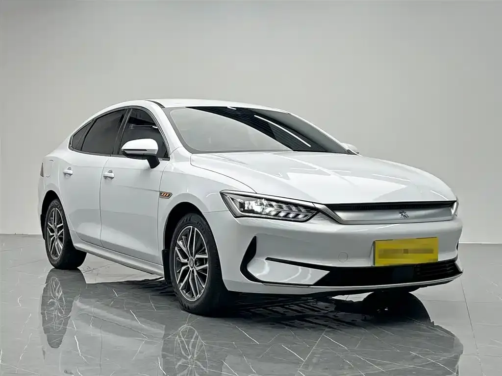 BYD Qin PLUS — фото 8
