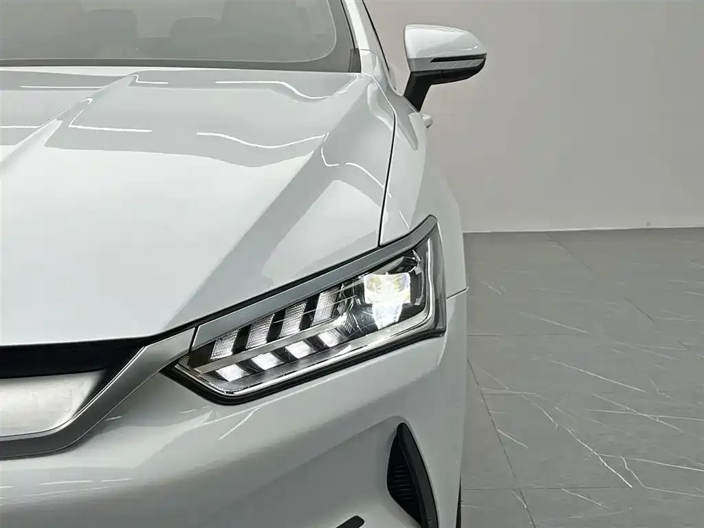 BYD Qin PLUS — фото 9