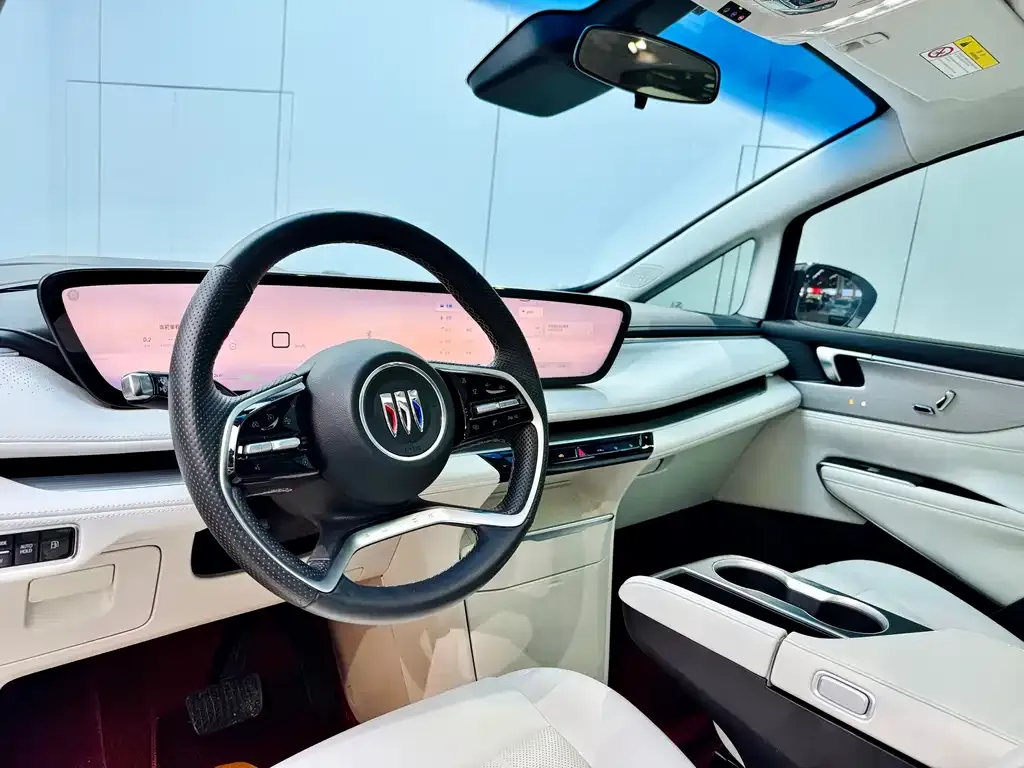 Buick GL8 Hybrid — фото 8