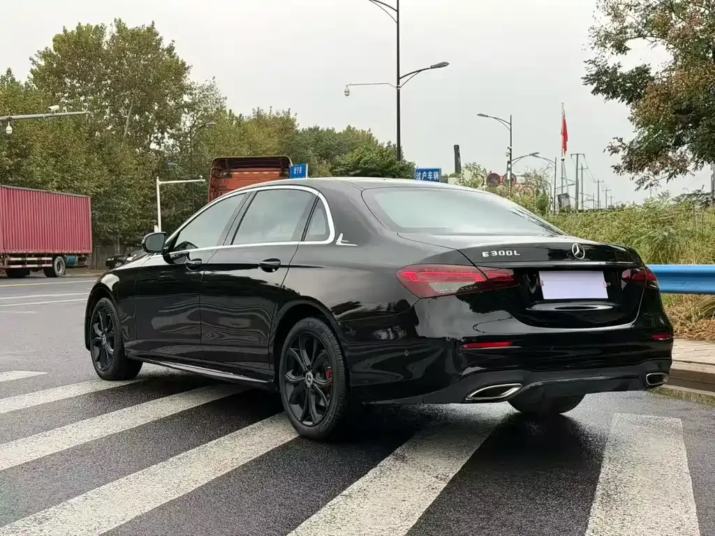 Mercedes-Benz E-Class 2022 из CN, фото 5