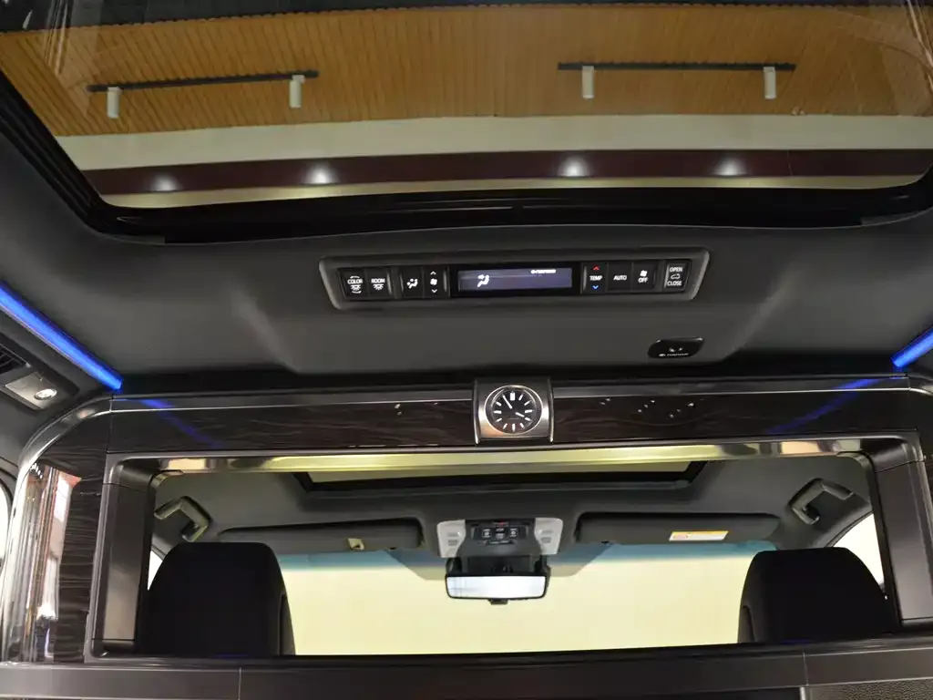 Lexus LM 2022 из CN, фото 10