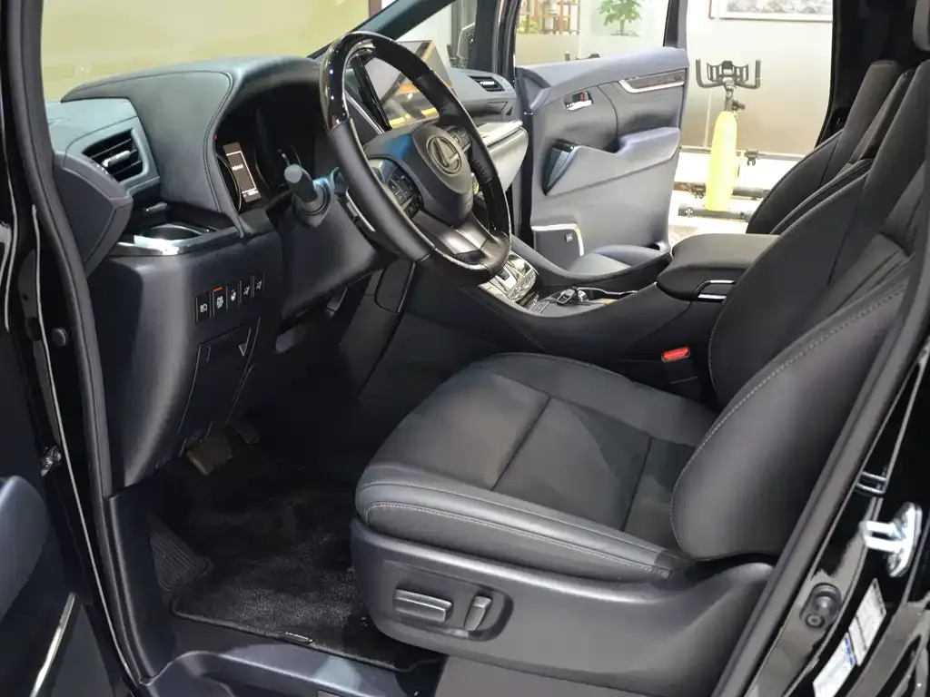 Lexus LM 2022 из CN, фото 4
