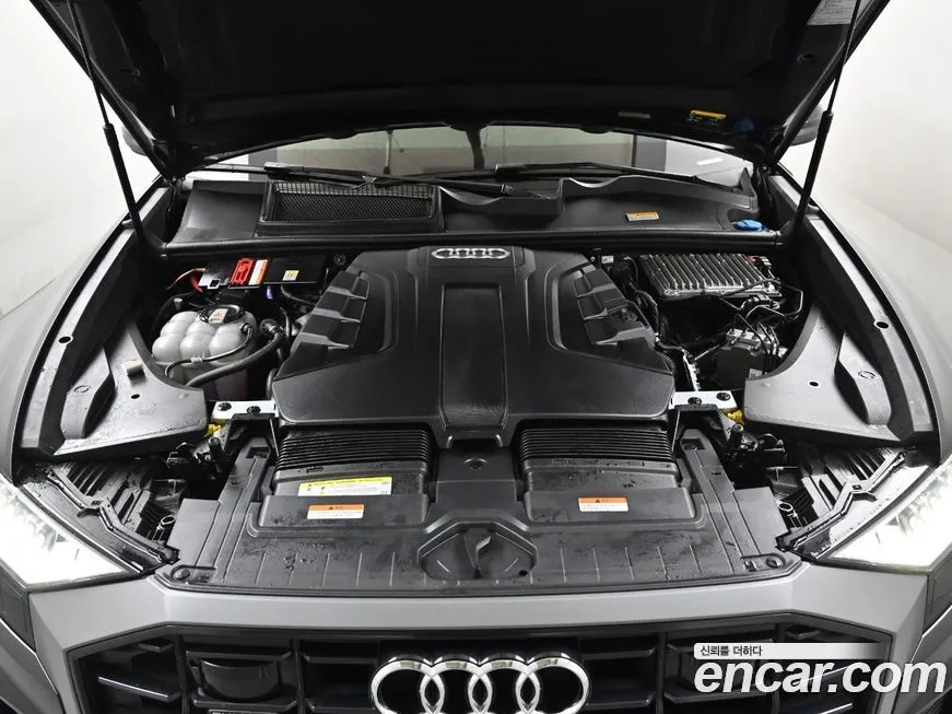Audi Q8 2021 из KR, фото 6