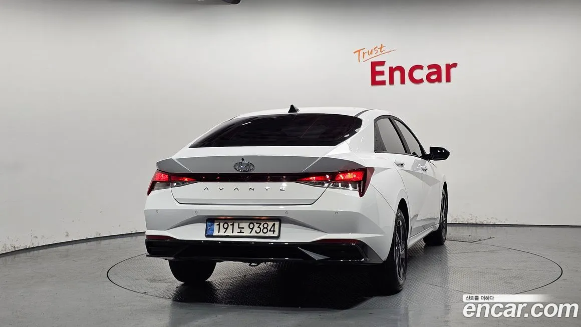 Hyundai AVANTE 2023 из KR, фото 4