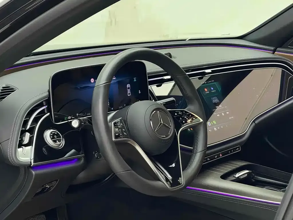 Mercedes-Benz E-Class 2024 из CN, фото 4