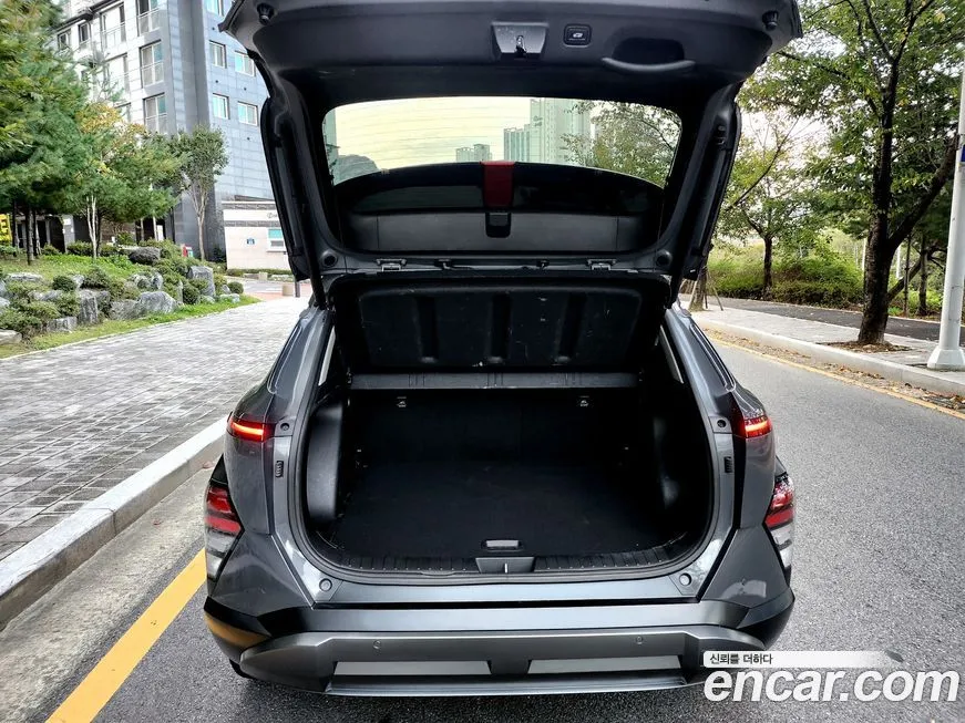 Hyundai Kona 2023 из KR, фото 9