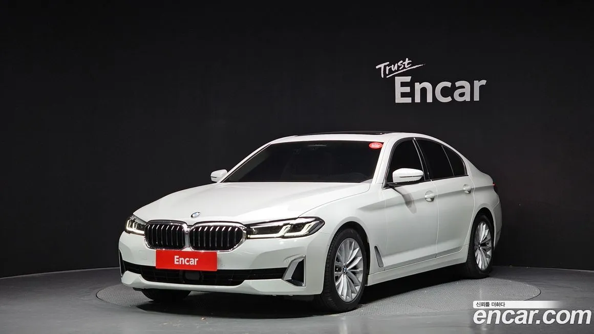 BMW 5-Series 2023 из KR, фото 1