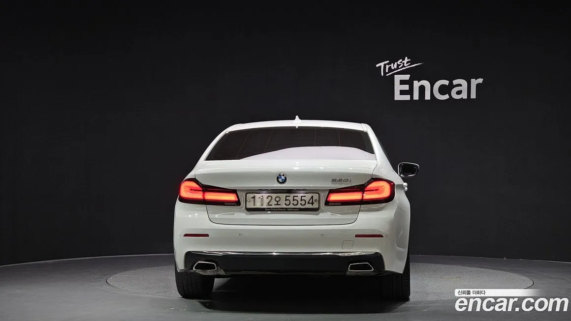 BMW 5-Series 2023 из KR, фото 4