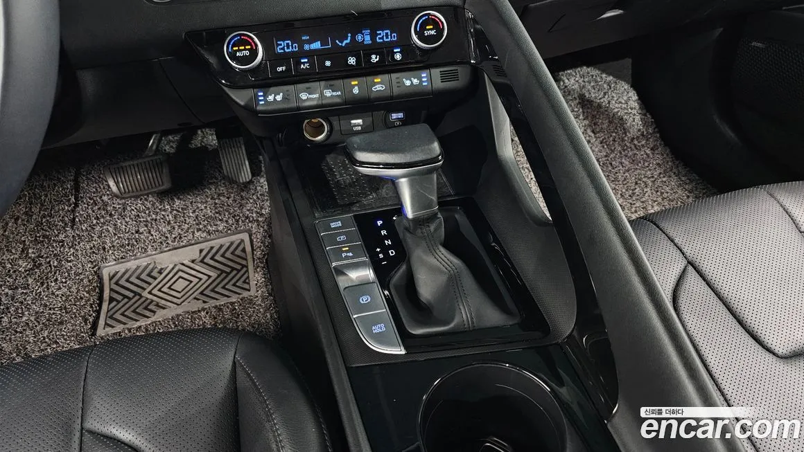 Hyundai AVANTE — фото 9