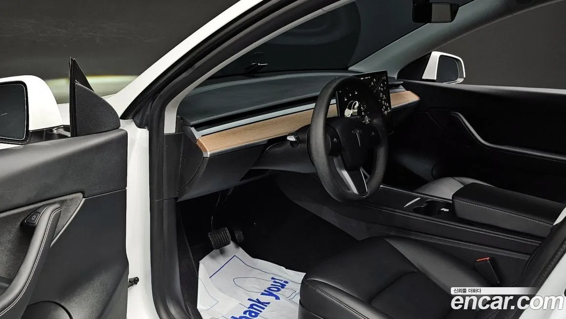 Tesla Model Y 2021 из KR, фото 10