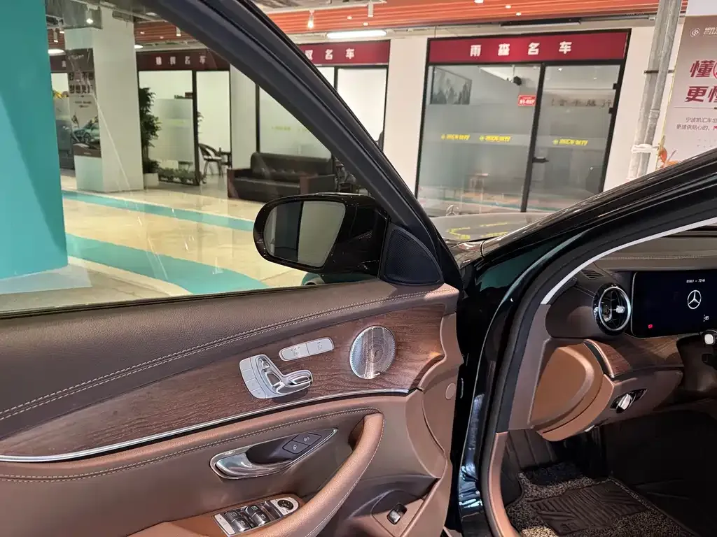 Mercedes-Benz E-Class 2021 из CN, фото 4