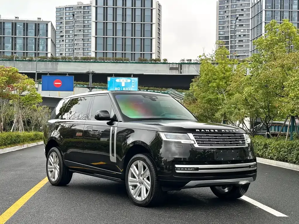 Land Rover Range Rover 2024 из CN, фото 3