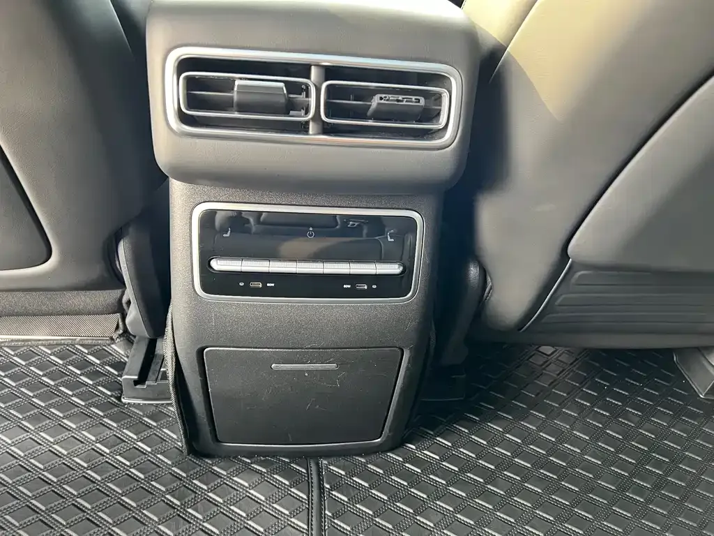 Li Auto L7 2024 из CN, фото 7
