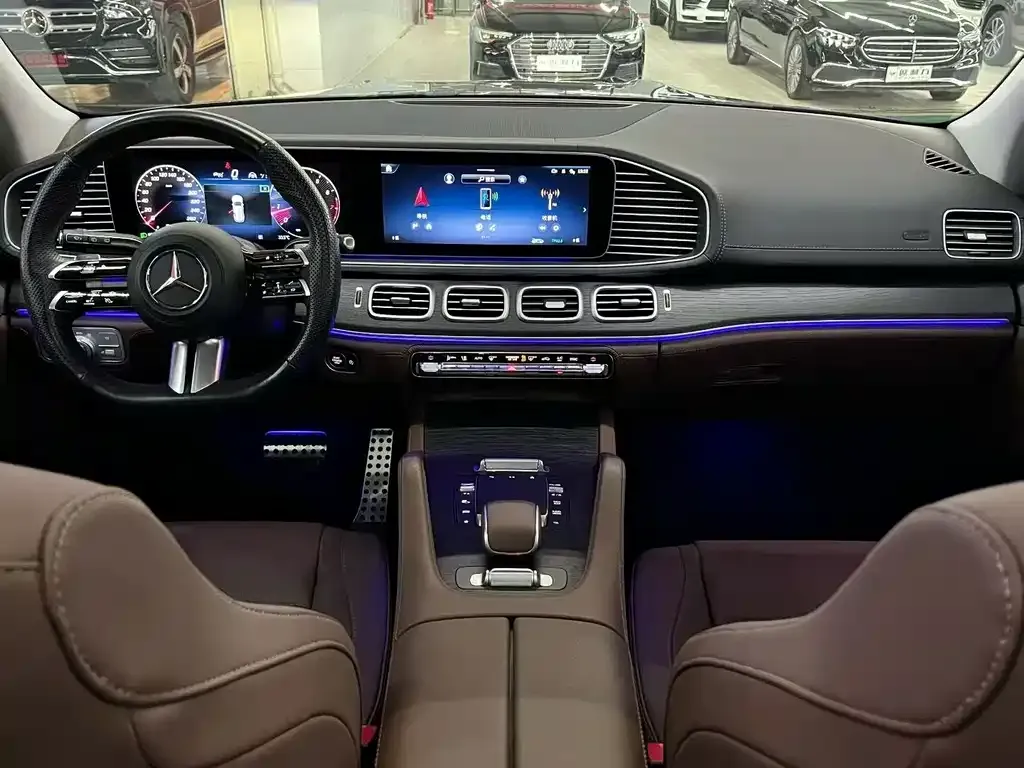 Mercedes-Benz GLS 2024 из CN, фото 5