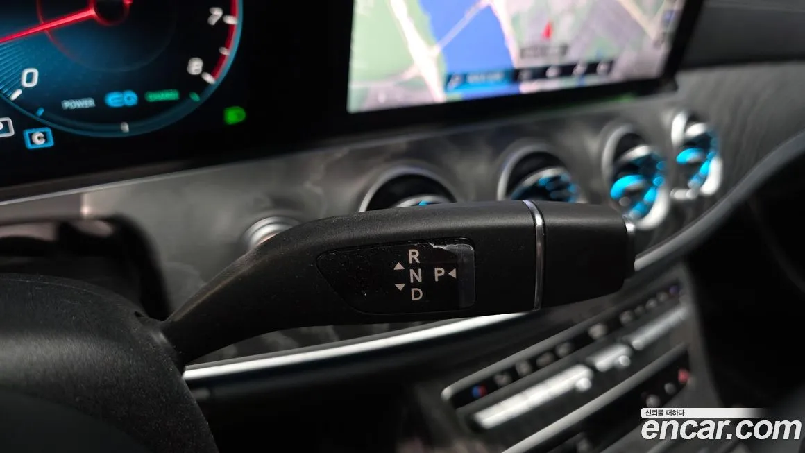 Mercedes-Benz E-Class 2021 из KR, фото 9