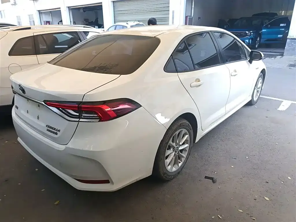 Toyota Corolla 2022 из CN, фото 7
