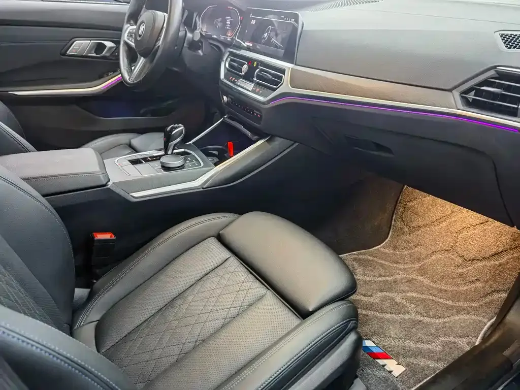 BMW 3 Series 2021 из CN, фото 5