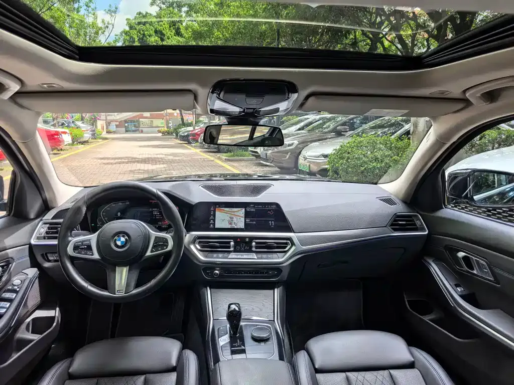 BMW 3 Series 2021 из CN, фото 7