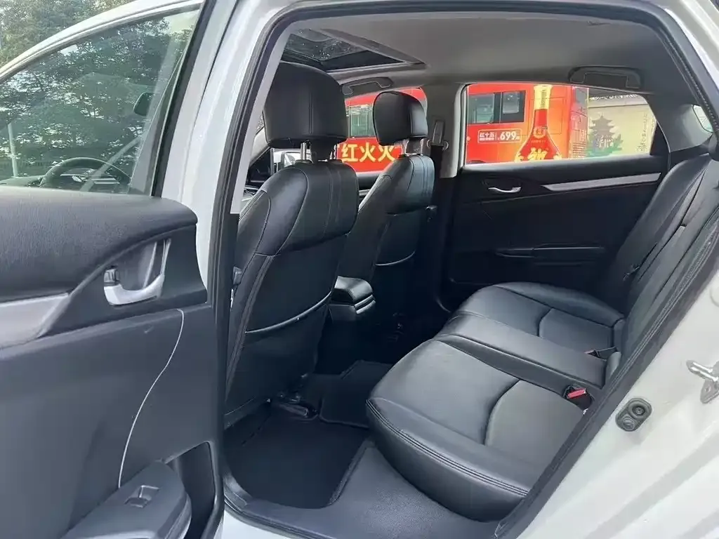 Honda Civic 2021 из CN, фото 6