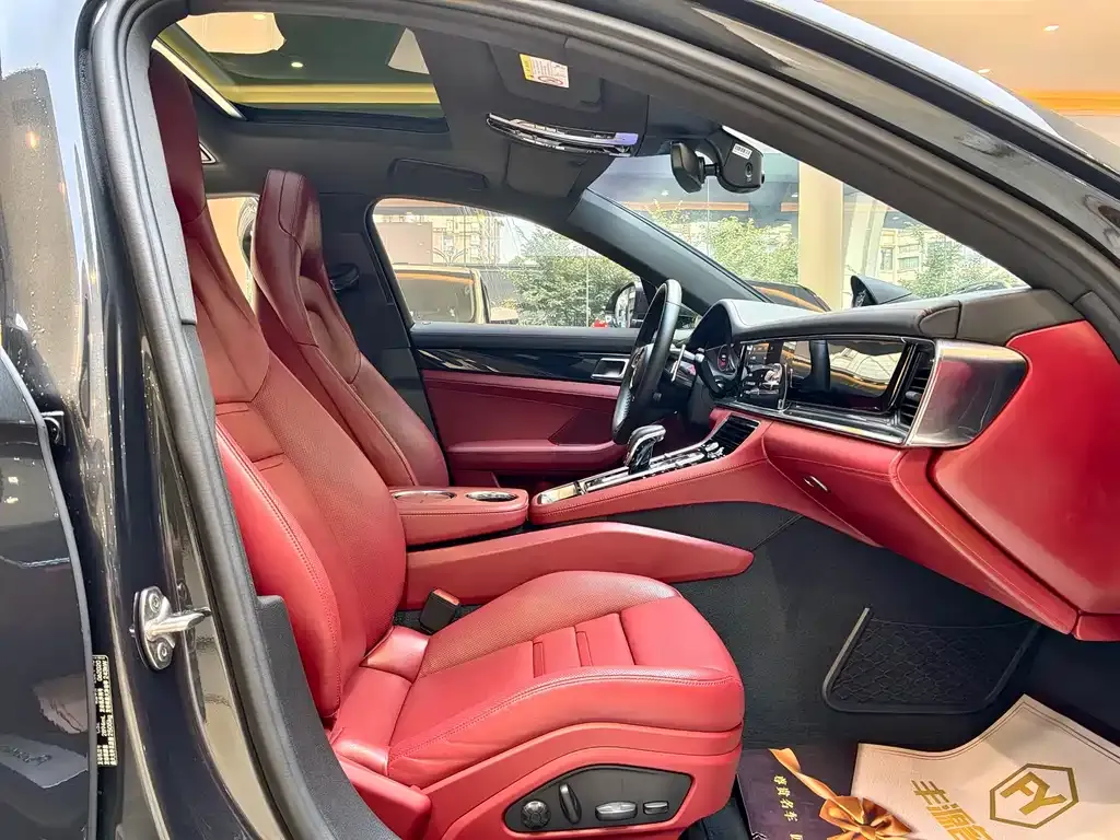 Porsche Panamera 2022 из CN, фото 7