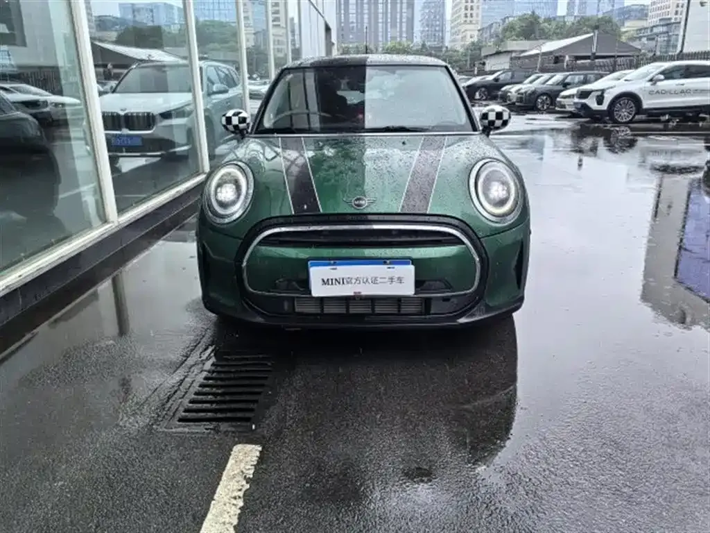 MINI Cooper (3-door) 2022 из CN, фото 2
