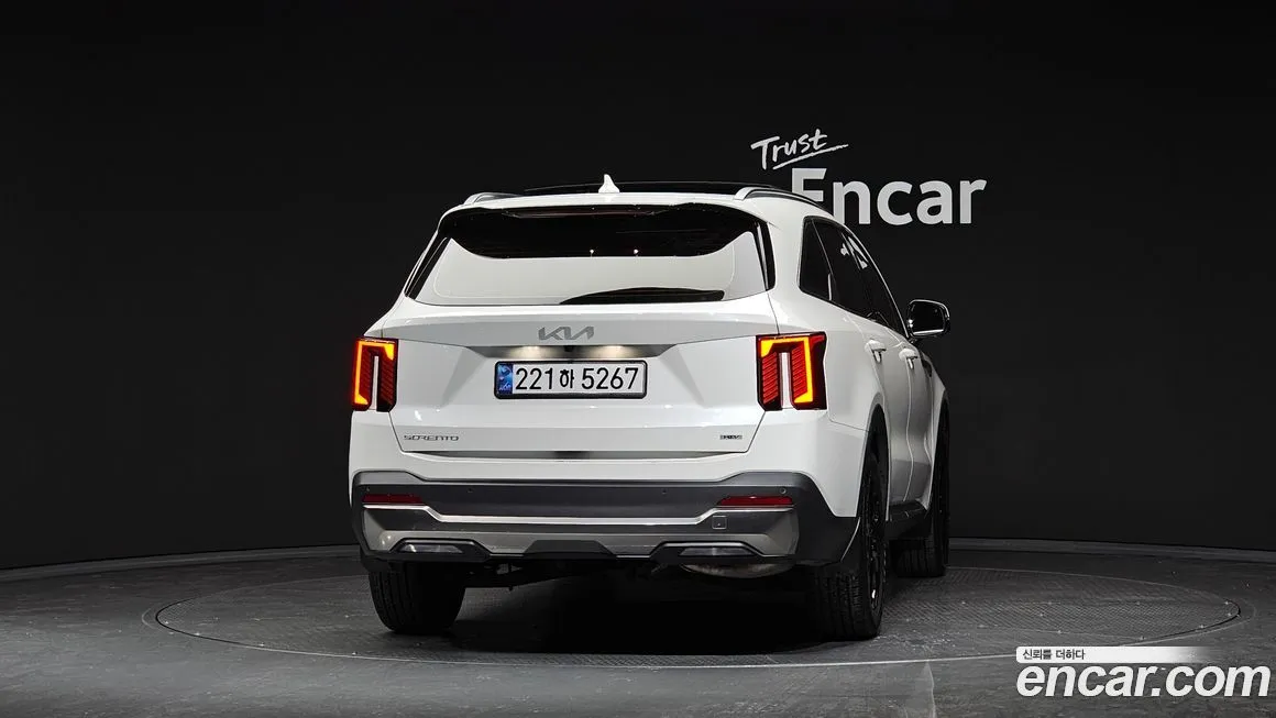Kia Sorento — фото 4