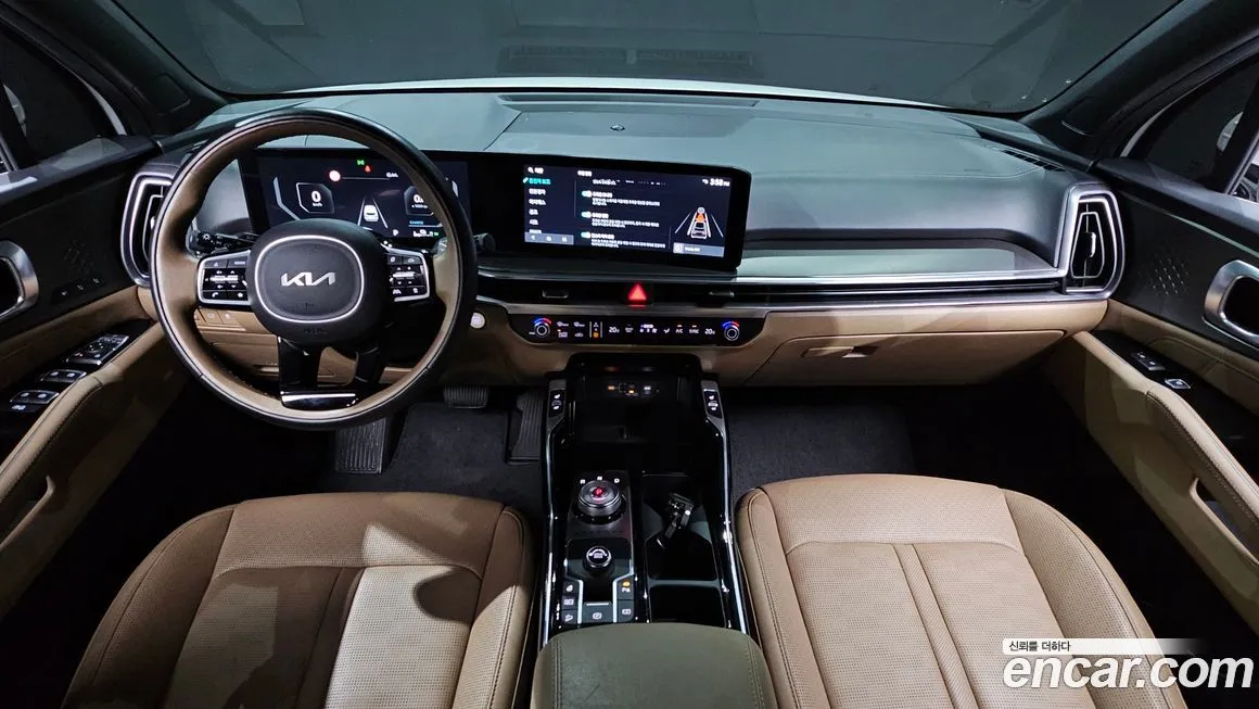 Kia Sorento — фото 7