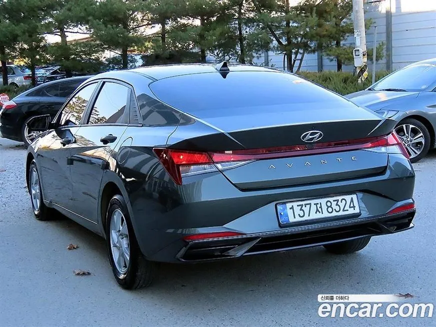 Hyundai AVANTE — фото 2