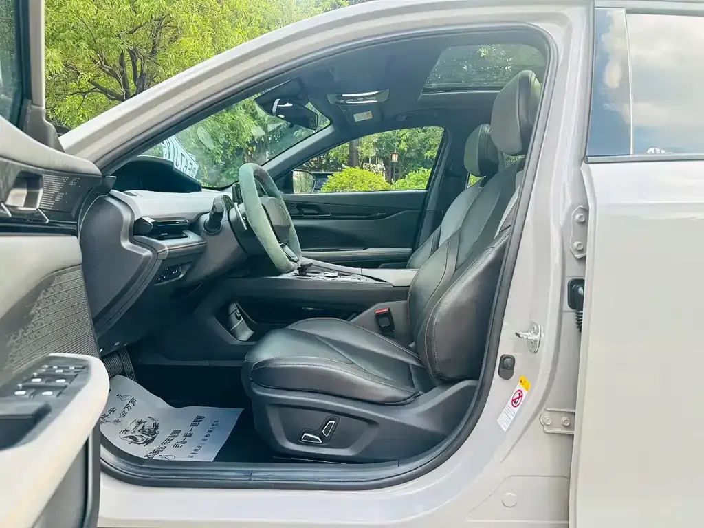 Changan UNI-V 2022 из CN, фото 4