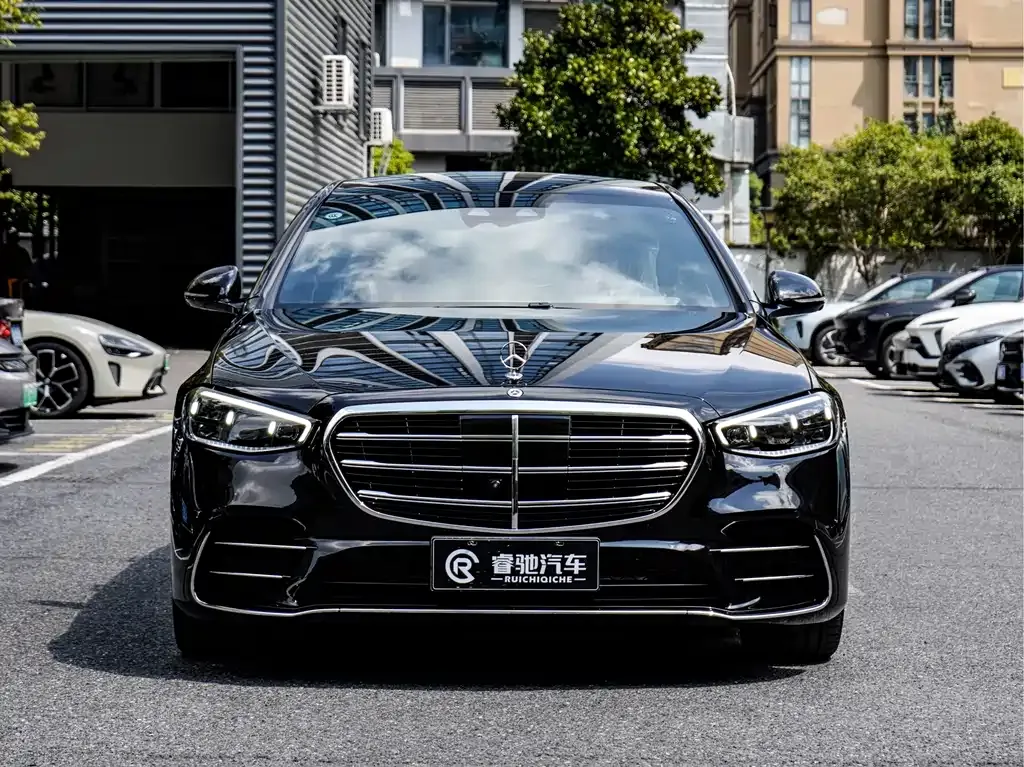 Mercedes-Benz S-Class 2025 из CN, фото 2