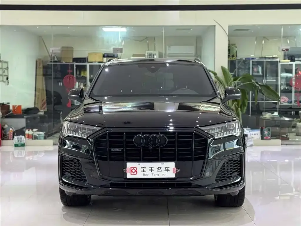 Audi Q7 2022 из CN, фото 2