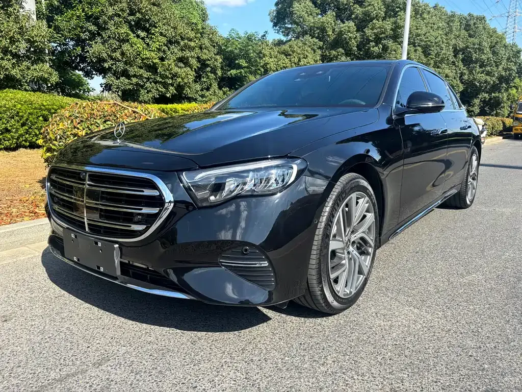 Mercedes-Benz E-Class 2025 из CN, фото 1