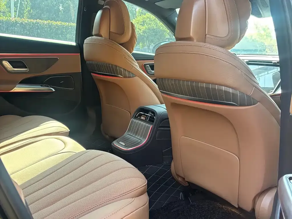 Mercedes-Benz E-Class 2025 из CN, фото 9