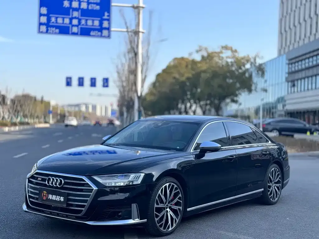 Audi S8 2022 из CN, фото 1