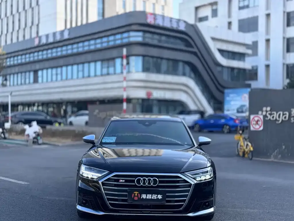 Audi S8 2022 из CN, фото 3
