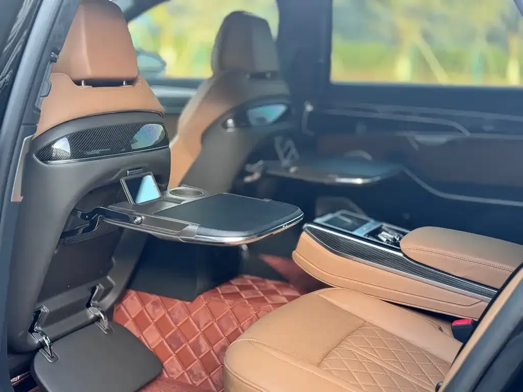 Audi S8 2022 из CN, фото 9