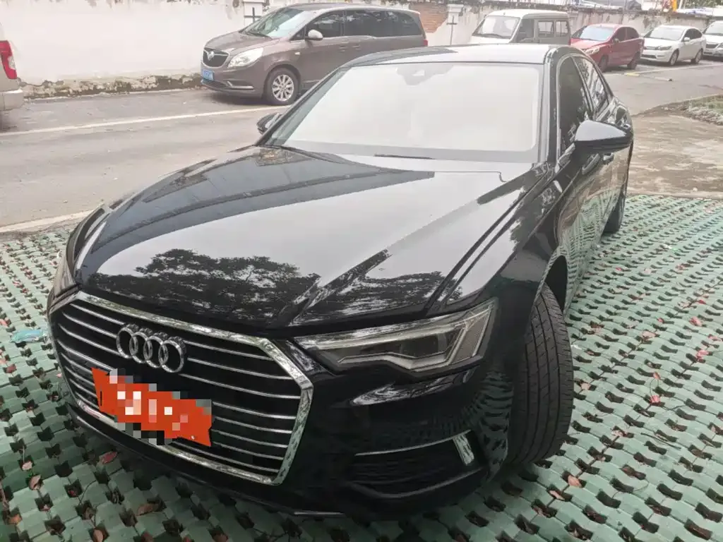 Audi A6L 2021 из CN, фото 1