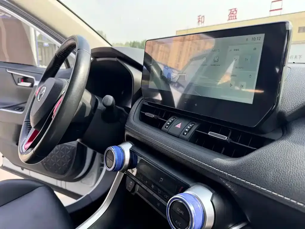 Toyota Wildlander 2023 из CN, фото 8