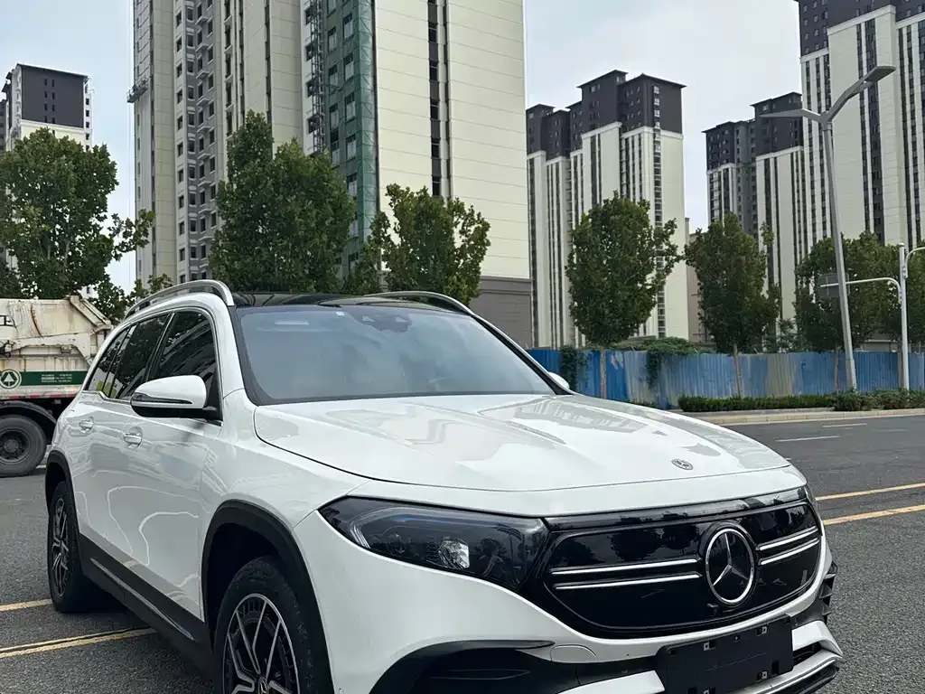 Mercedes-Benz EQB 2023 из CN, фото 1
