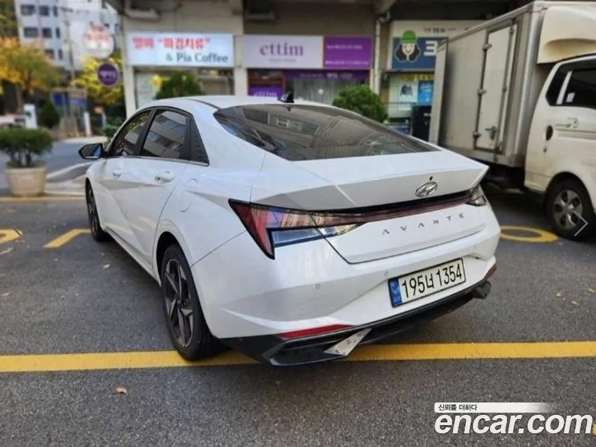 Hyundai AVANTE — фото 5