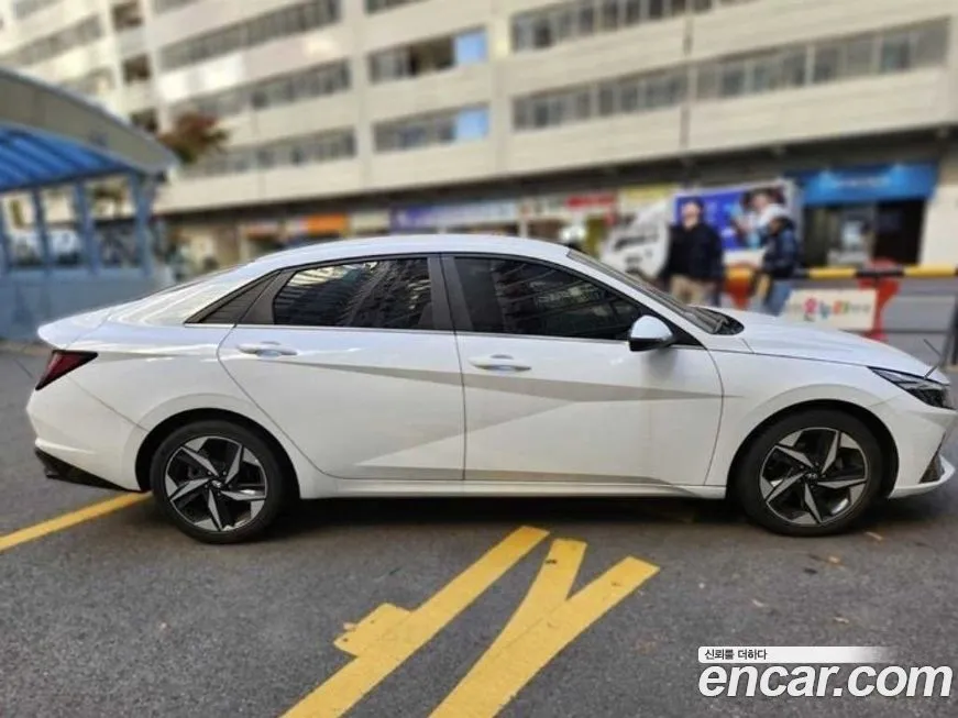 Hyundai AVANTE — фото 6