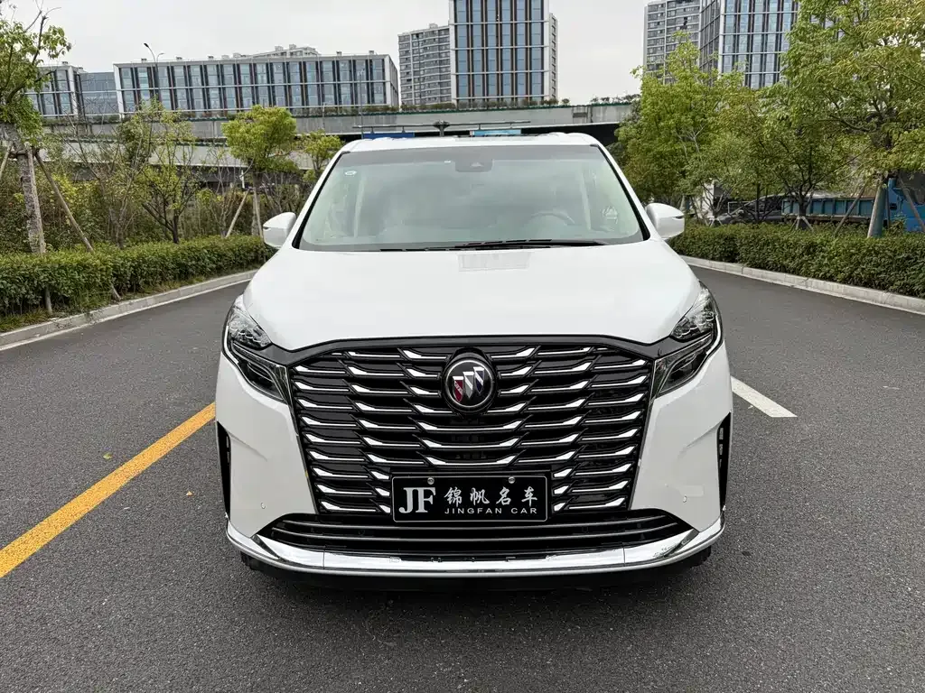 Buick GL8 2023 из CN, фото 1